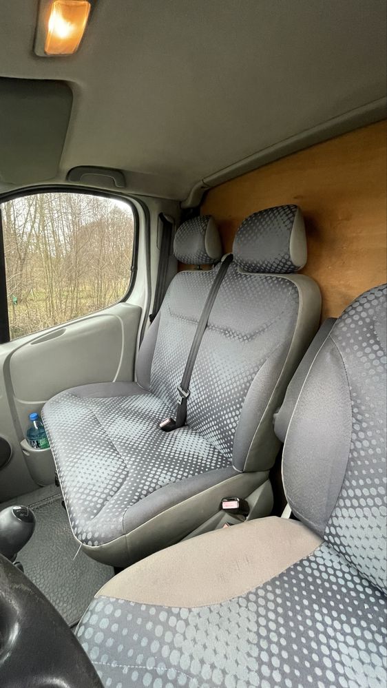 Renault Trafic 2.0 2007 faktura, oplaty wazne, 20 obserwujacych
