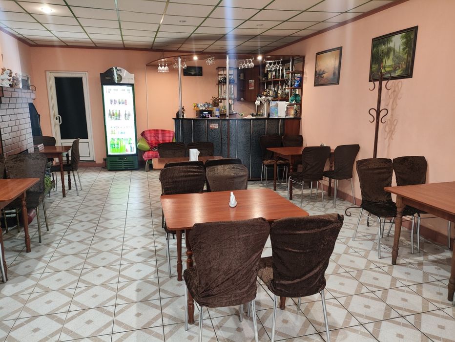 Аренда кафе 100 м2 в центре с летней площадкой, оборудованием и мангал