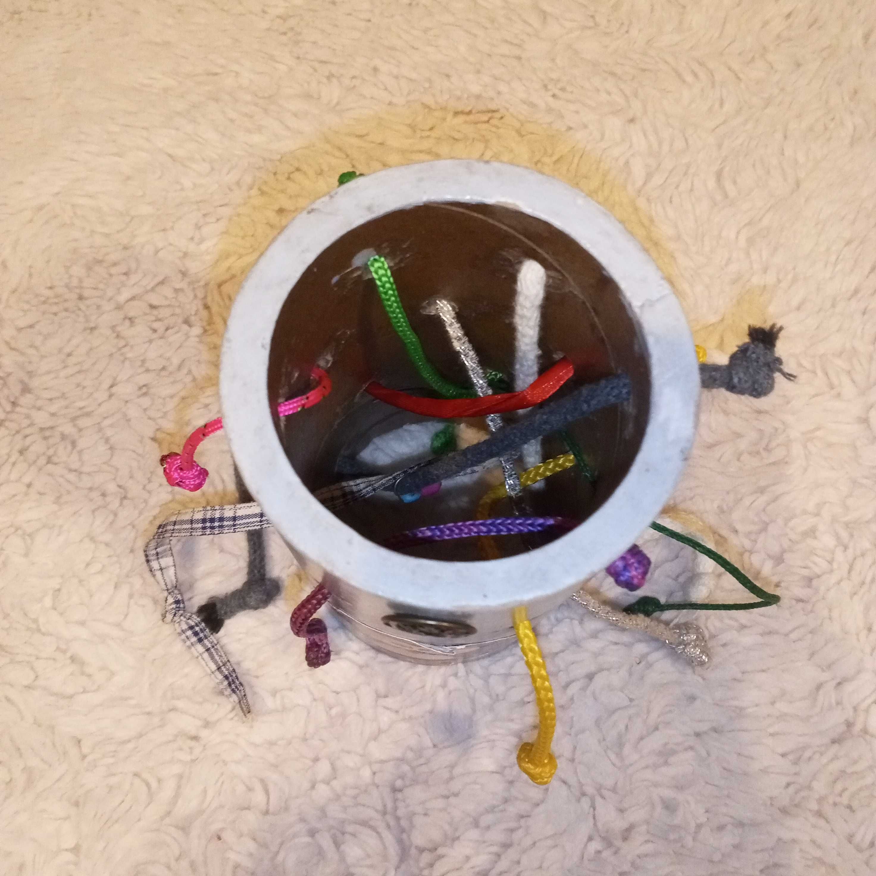 Zabawka handmade DIY niemowlę dziecko sznureczki przewlekanie