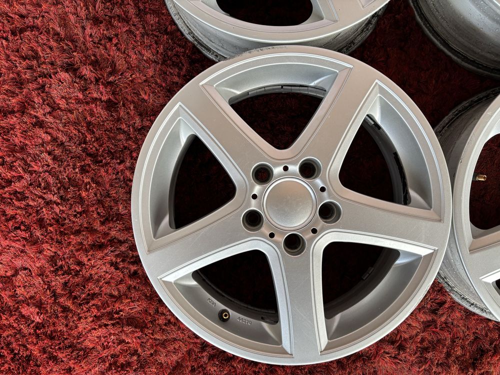 Mercedes A,B-class Vito Viano Volkswagen Seat Skoda R16 5x112