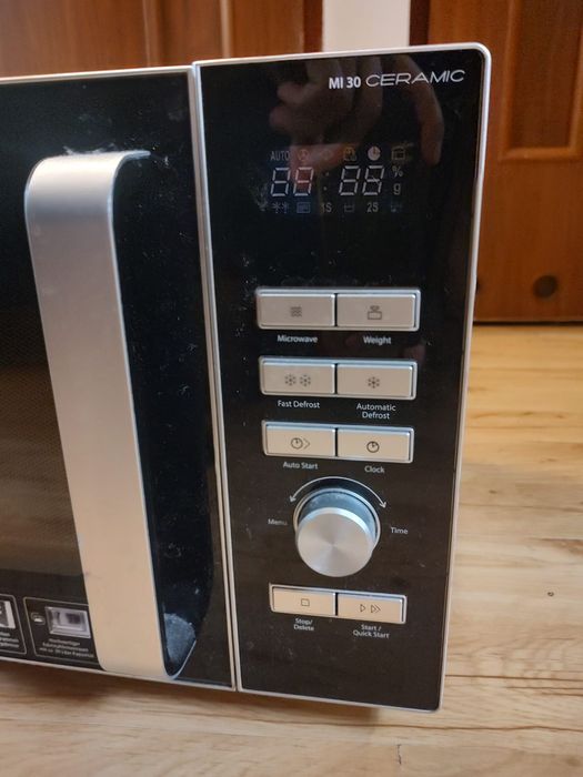 Mikrofala Caso MI 30 ceramic