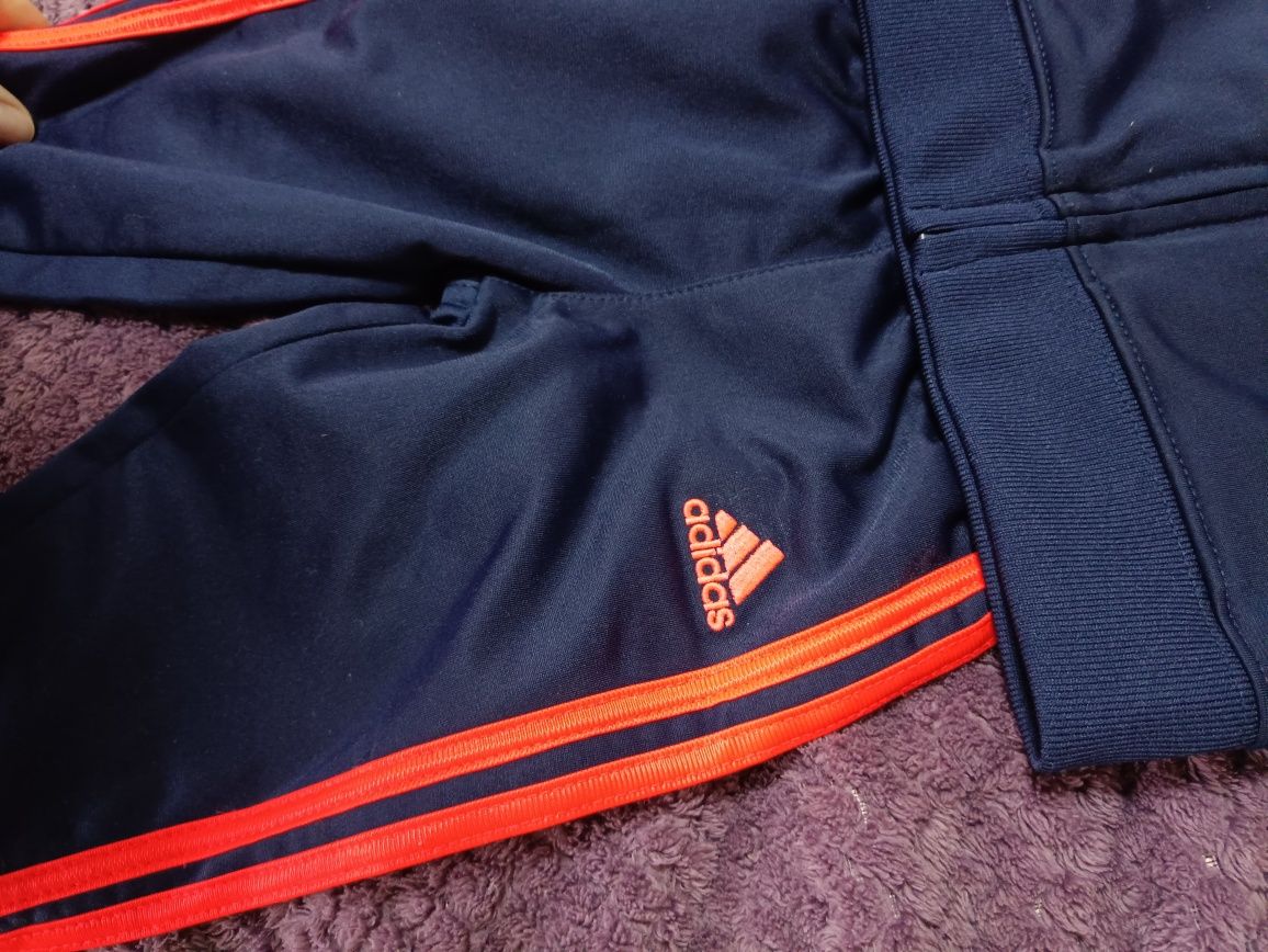 Костюм adidas оригінал 12м