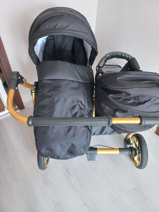 Wózek bliźniaczy 3w1 Duet Lux Gold , foteliki isofix 
dwa f