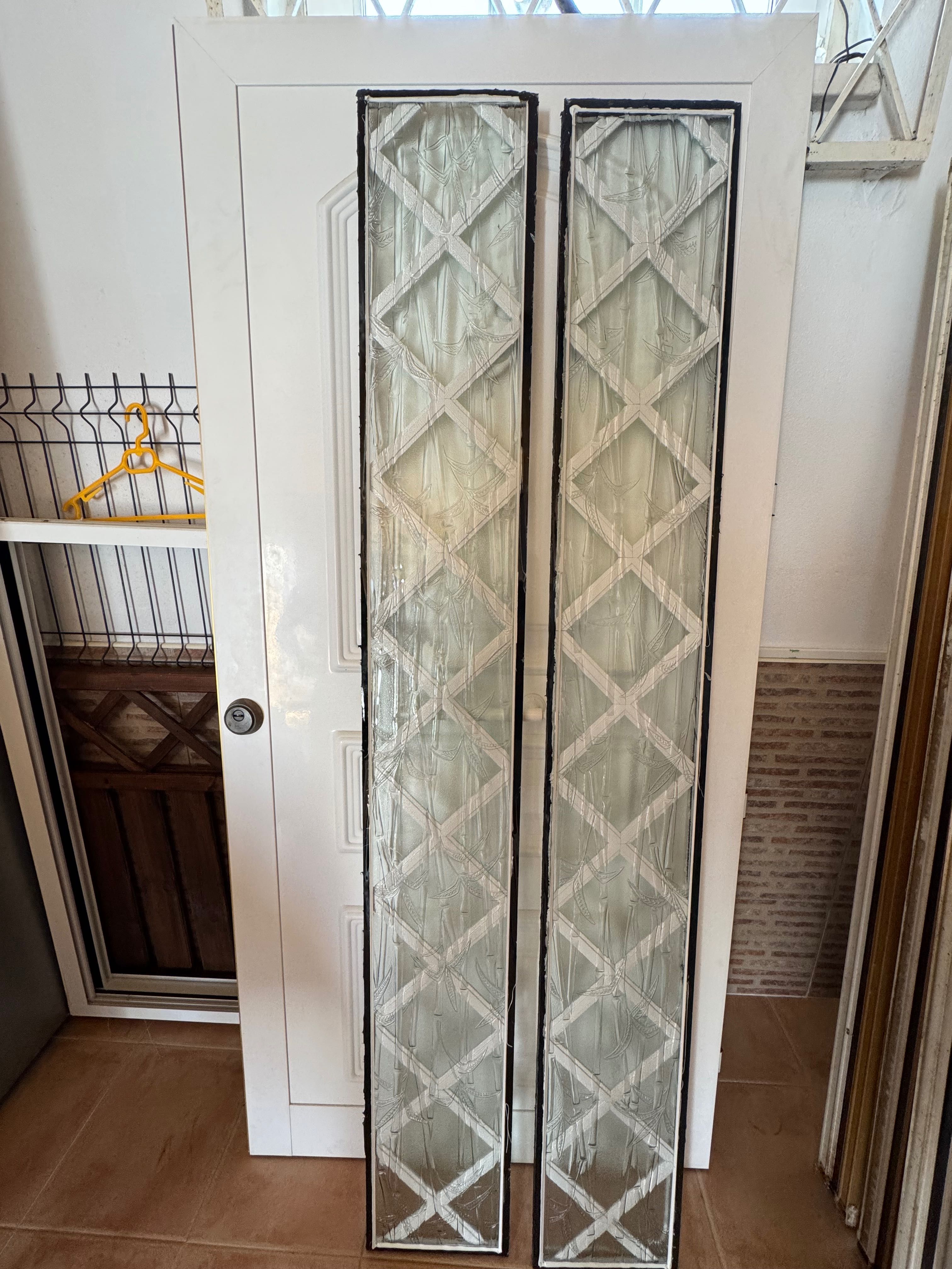 Porta PVC blindada com aplicações