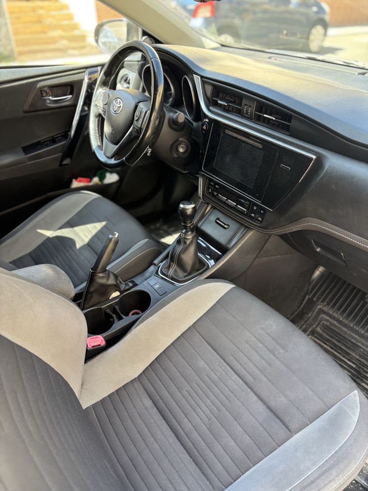 Toyota Auris Touring Sport 1.4D