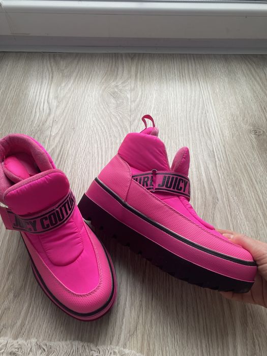 Брендові  зимові черевики  Juicy Couture