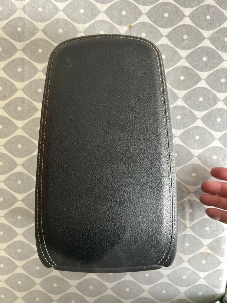 Encosto braco central  original mercedes A160,A180 etc