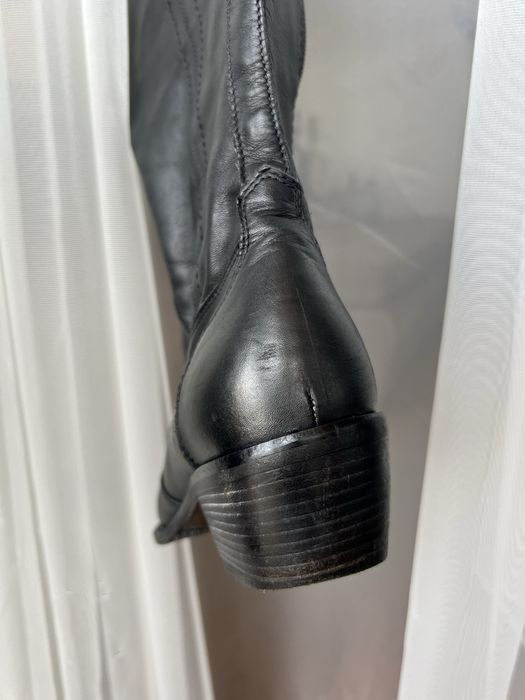 Шкіряні жіночі казаки 39 р. 40 р.