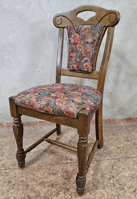 Dębowe krzesła stylowe z Francji /