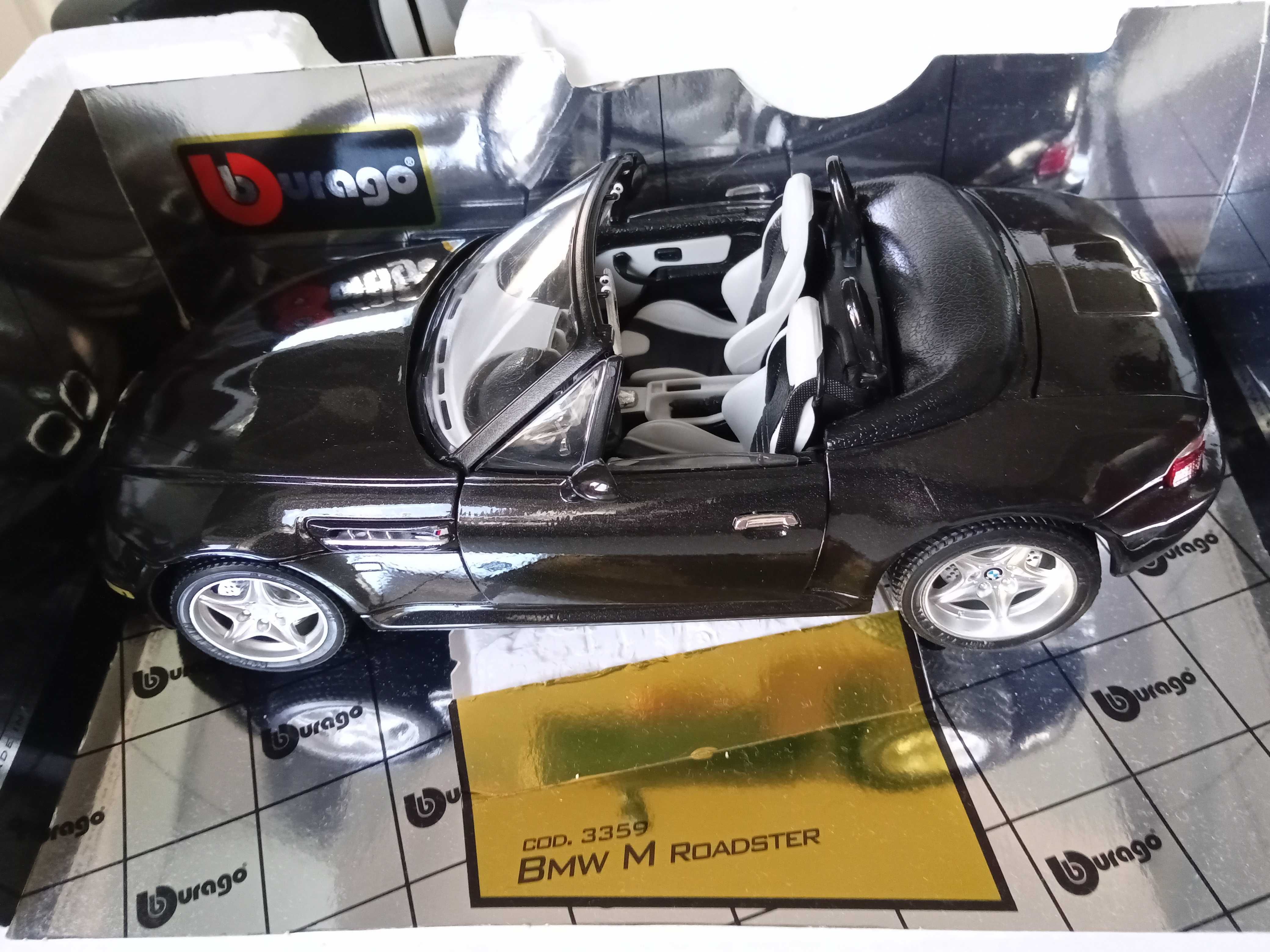 Carros de Coleção Bburago – vários modelos (1/18, 1/25)