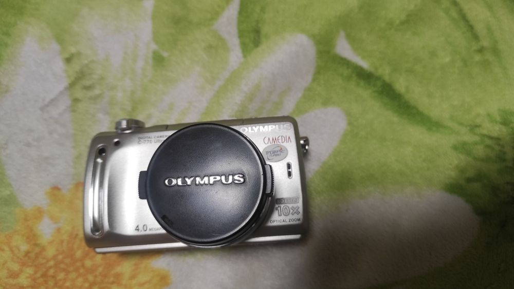 Фотоапарат Olimpus C-770 Ultra Zoom в робочому стані
