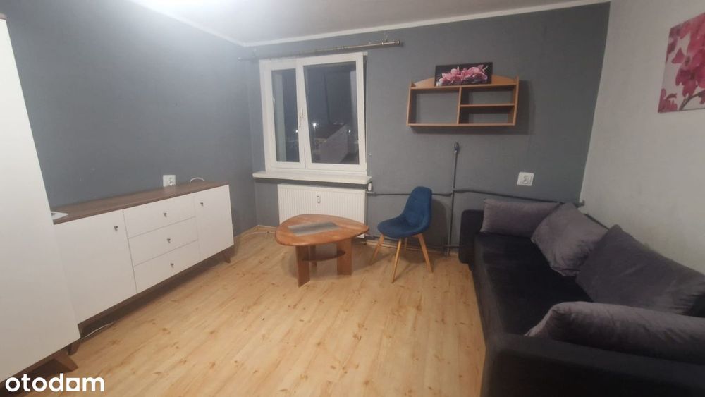 Kawalerka - 9 Maja (niski standard)