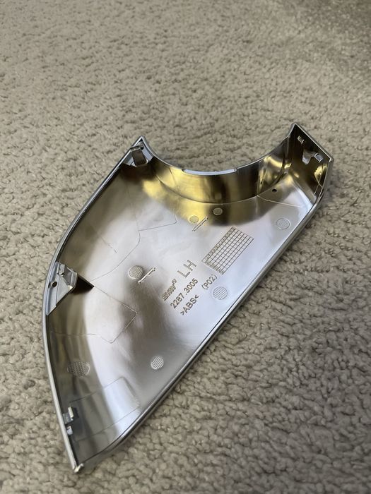 Кріплення накладка дзеркала Tesla model 3