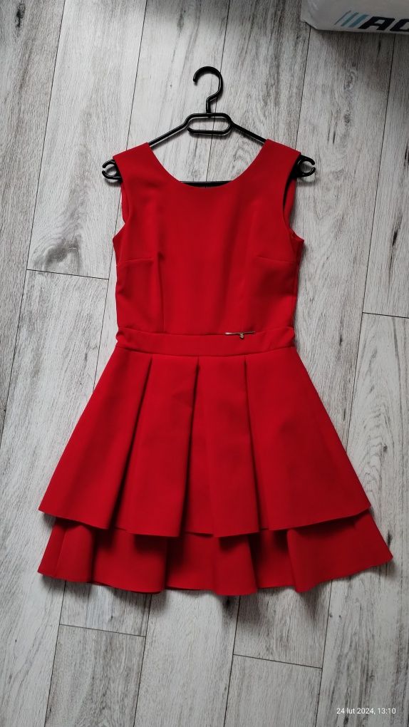 Czerwona sukienka imprezowa Duet A&M rozmiar S