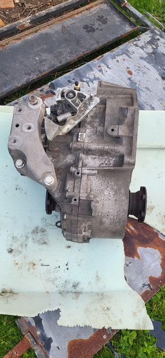 Caixa de velocidades/ carrinha /furgão