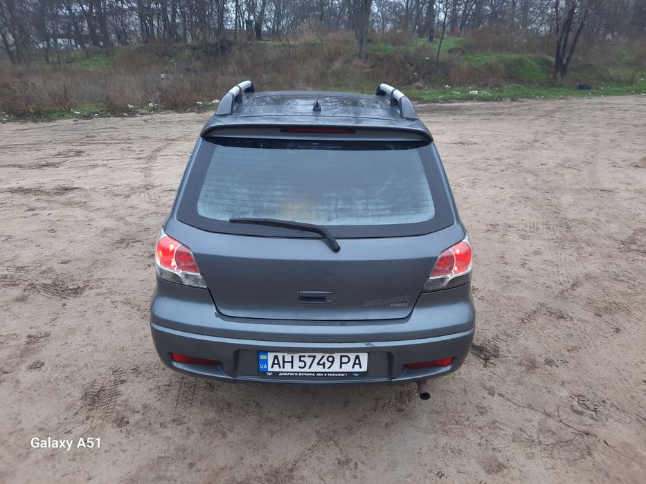 В продаже Mitsubishi autlender 2003 года.  На 4 газу .На полнейшем ход