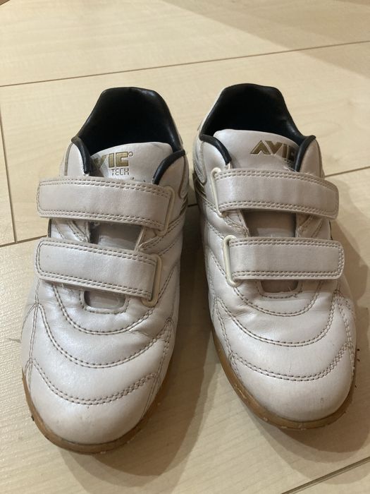 Кросівки Avic tech