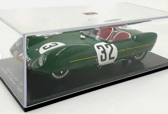 1:18 Spark Lotus XI #32 Le Mans 1956 - C.Chapman