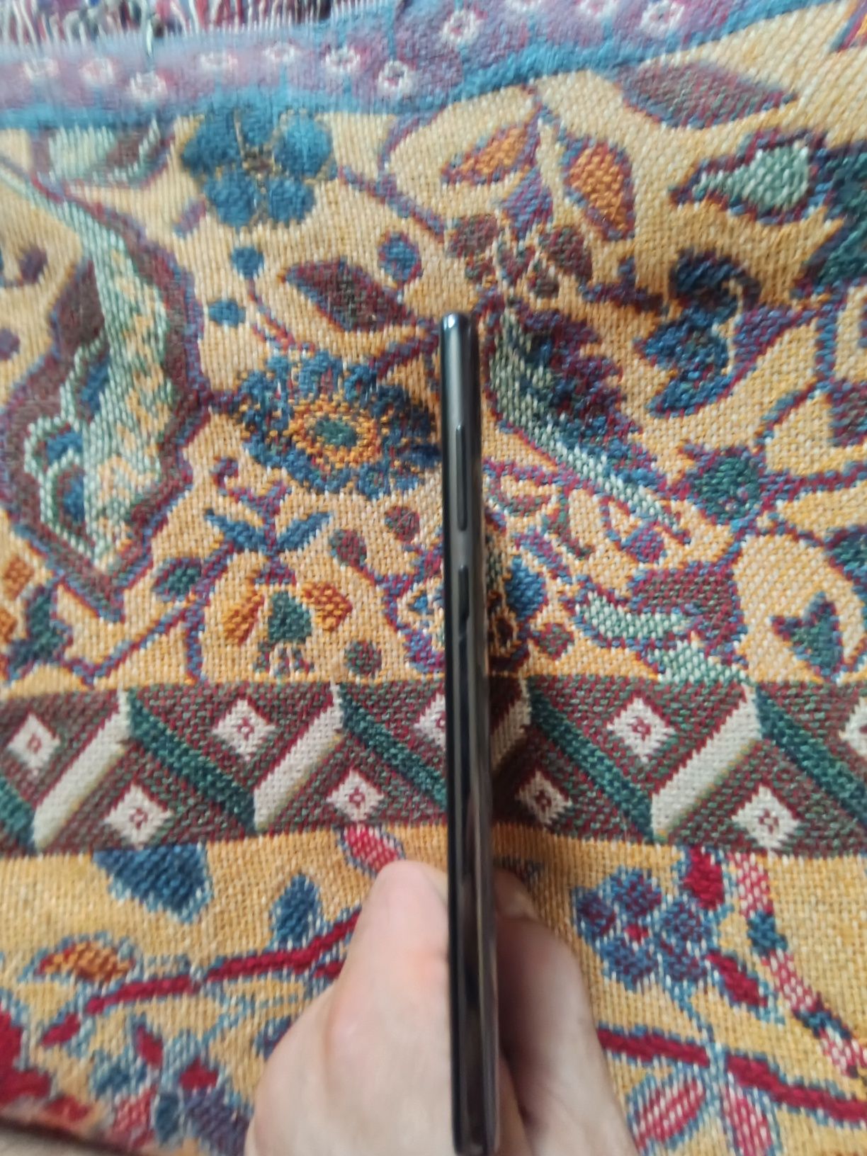 Realme 8 nro 6/64 в хорошем состоянии