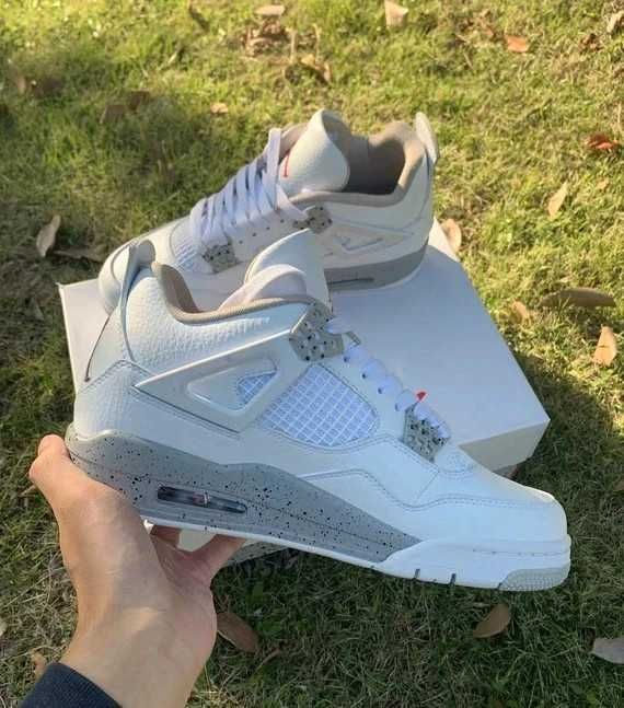 Jordan_4_Retro_White_Oreo R.37.5