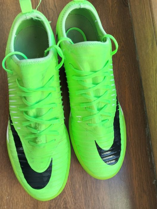 Бампи б/у Nike зелені