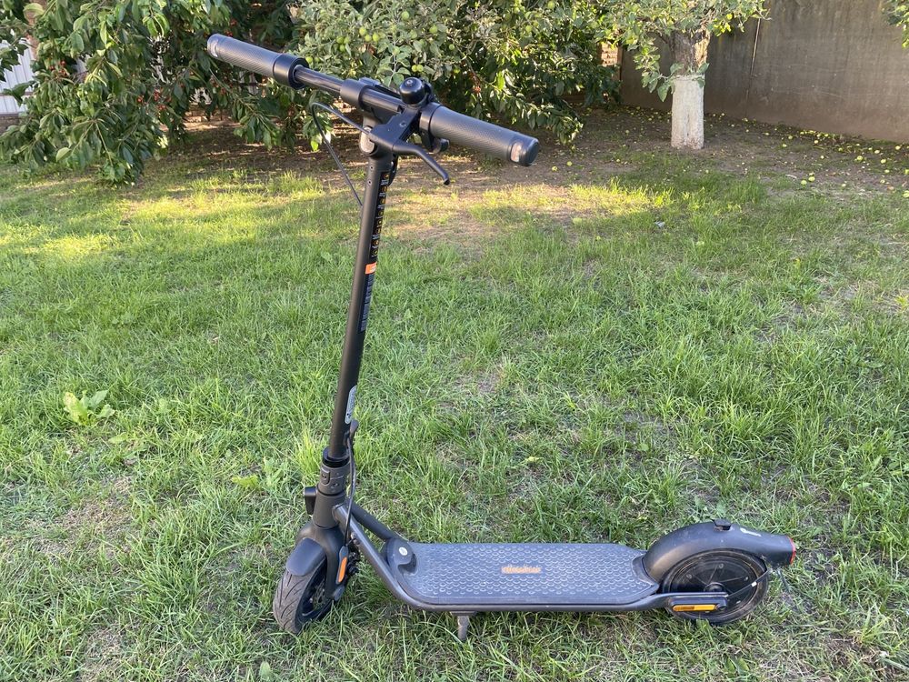 ninebot kickscooter f2/Найнбот ф2