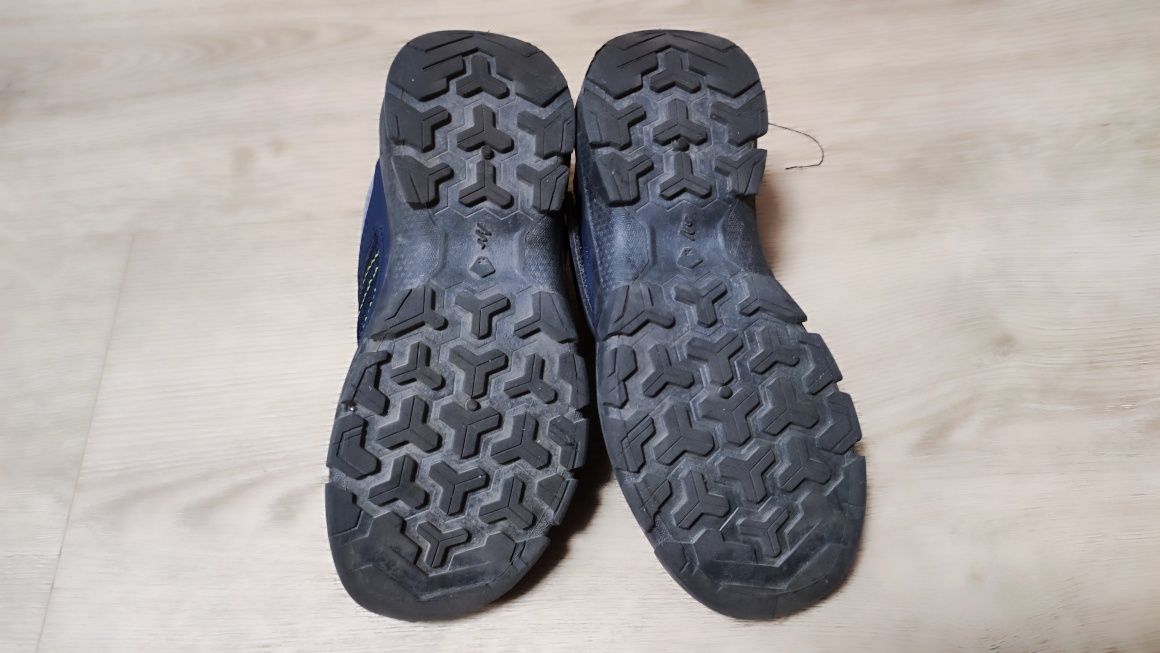 Buty turystyczne chłopięce Quechua 29 (18.5 cm) - jak nowe