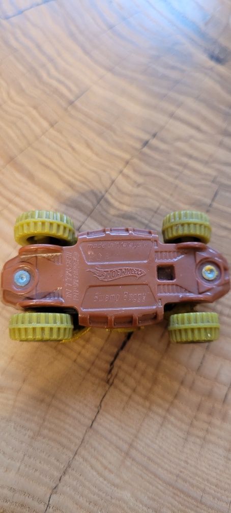 Samochodzik samochód Hot Wheels Mattel Swamp Buggy