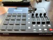 Akai MPD 226 kontroler