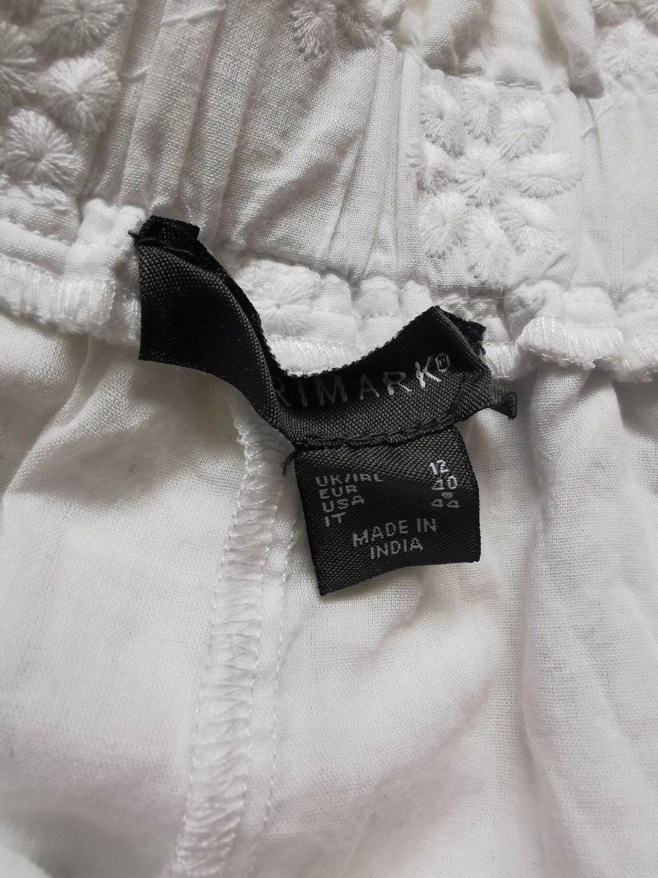 Bawełniane spodenki ażurowe Primark 40