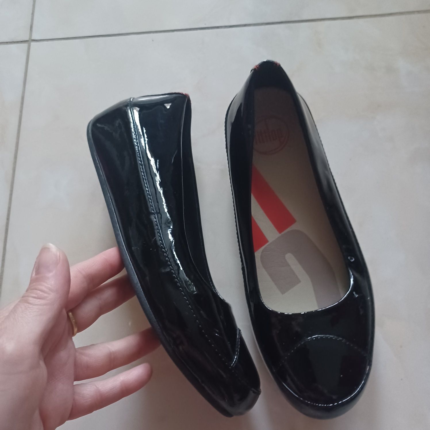 Buty prestiżowej firmy FITFLOP nowe wodoodporne 36/ salon 119 €