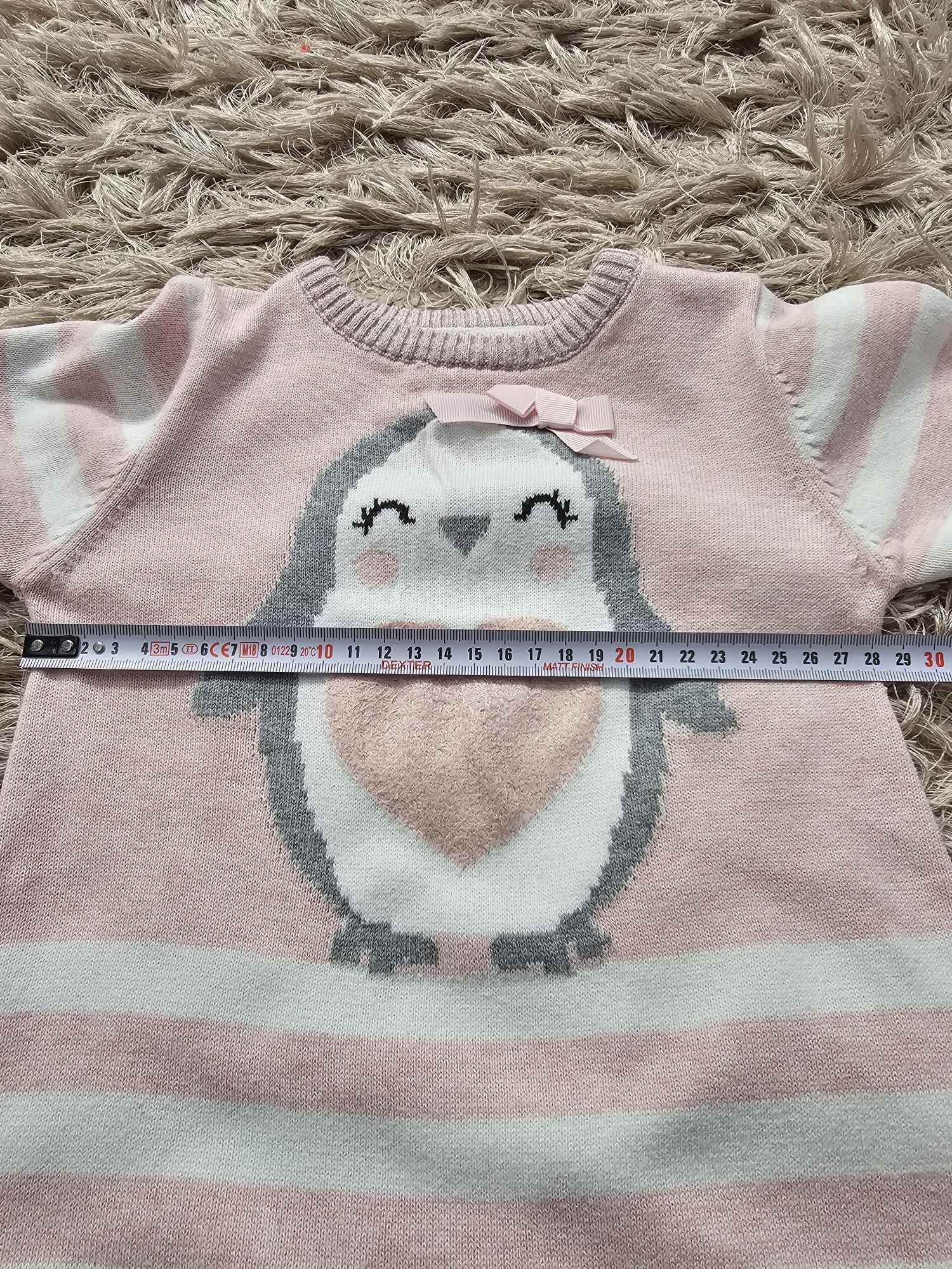 Sukienka sweterkowa pingwinek brokat Young dimension 24-36 98