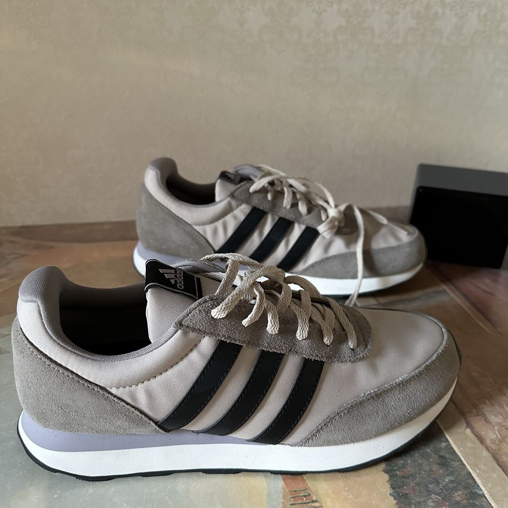 adidas. Чоловічі кросівки. Оригінал. Нові. Розмір 44.