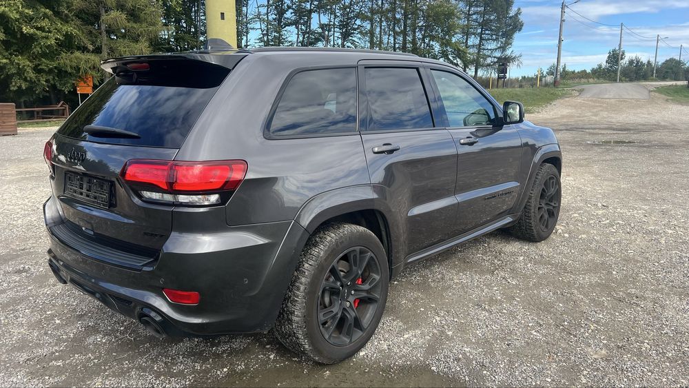 Jeep Grand Cherokee SRT 6.4 L