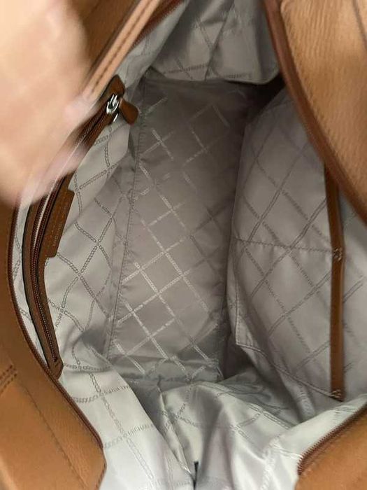 Mala grande Michael Kors de pele nova