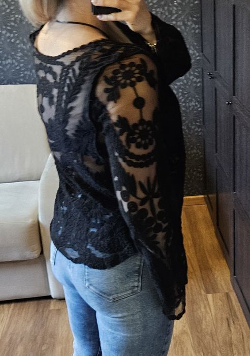 Bluzka koronkowa tiulowa r. S / M