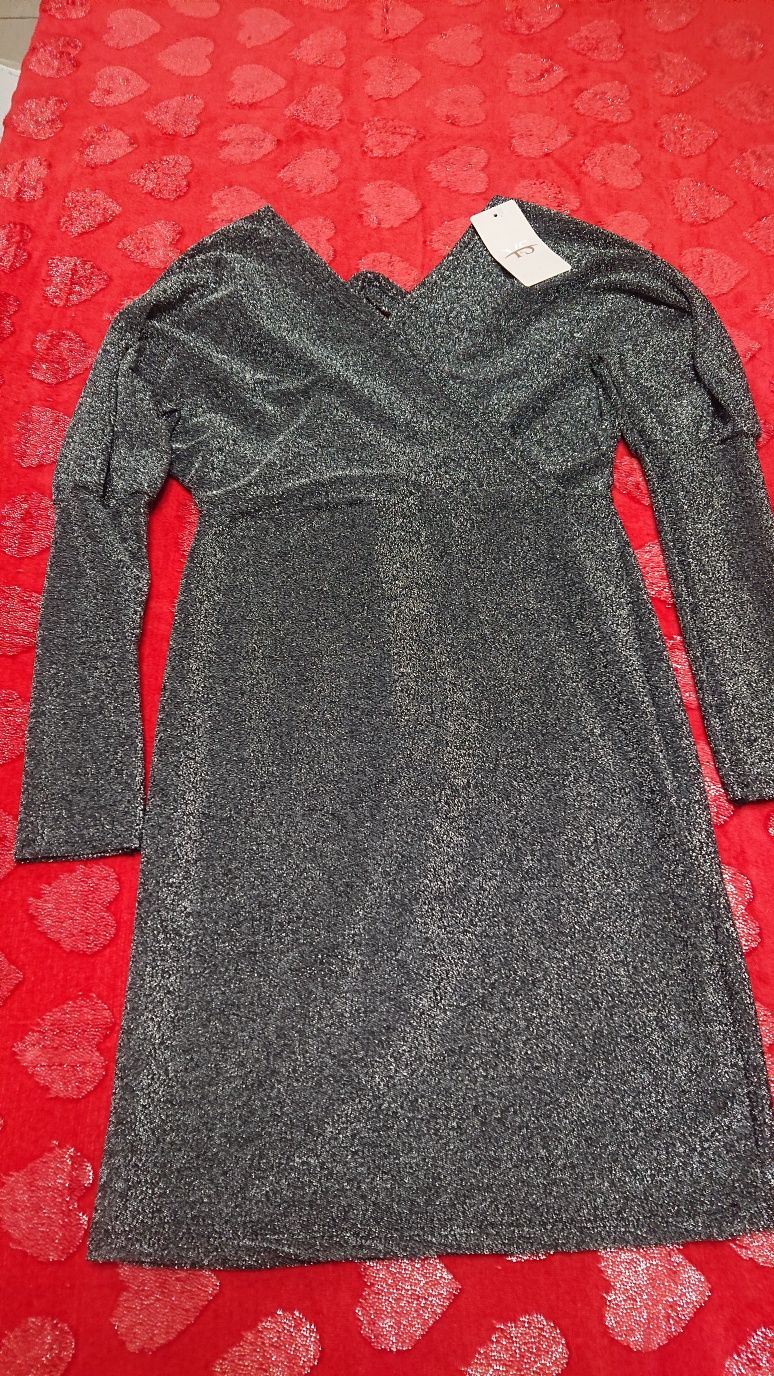 Sukienka brokatowa na sylwestra
Made in Italy / uniwersalna