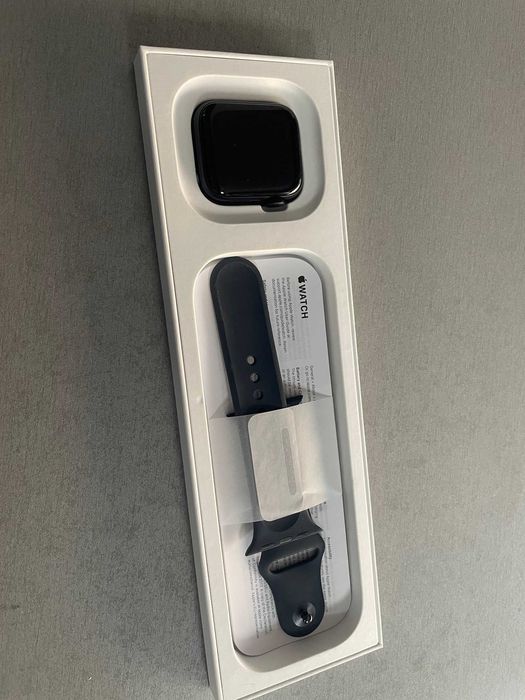 Zegarek Apple watch SE 3 gen 40mm GPS Cellular Aluminium