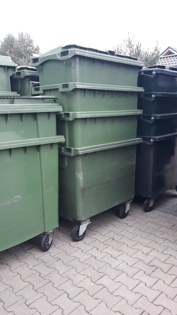 Kosz na śmieci pojemnik na odpady worki kontener na kółkach 700 litr