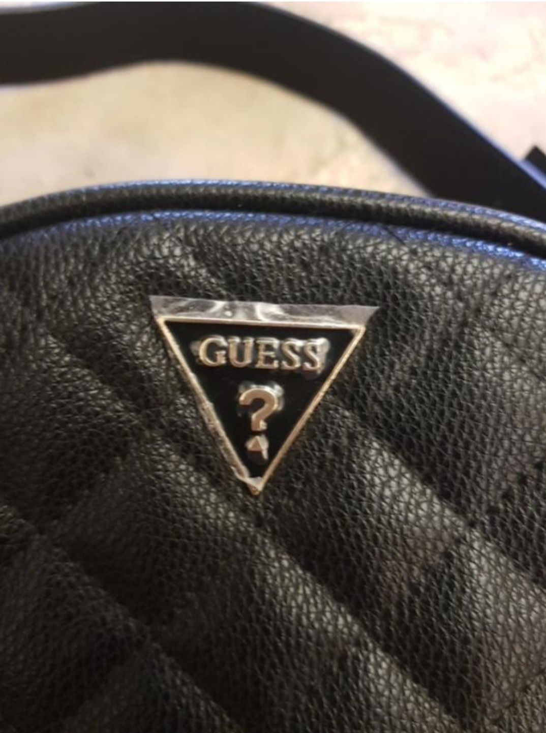 Новая поясная сумка Guess