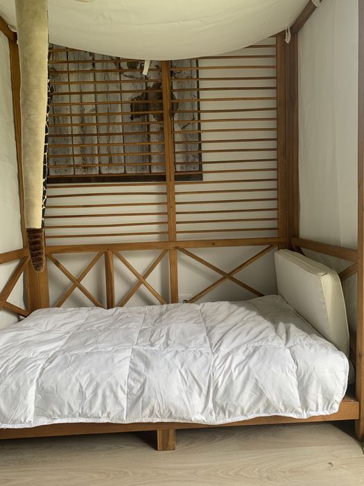 Cama Montessori criança