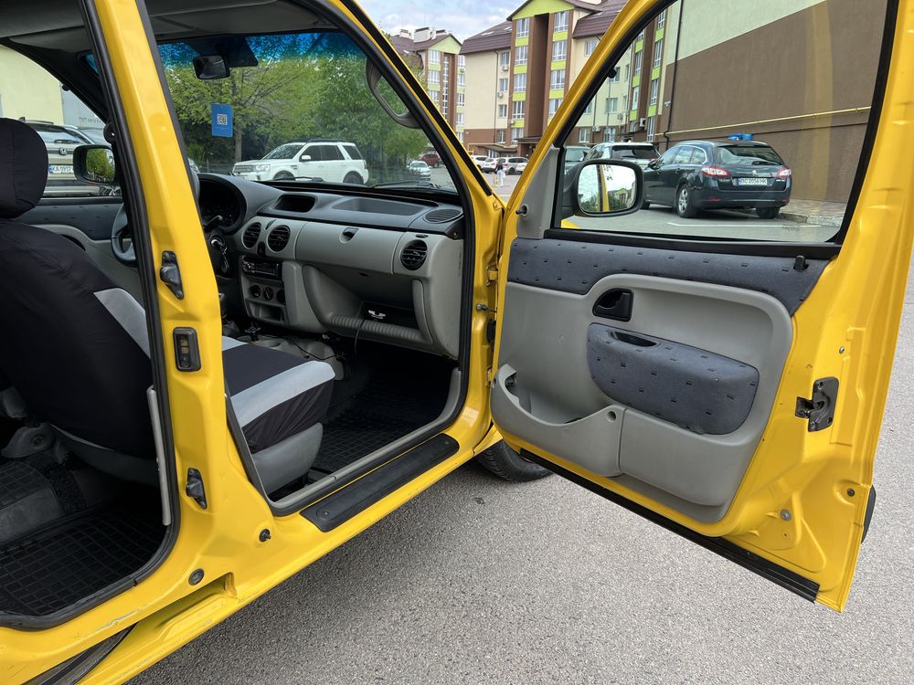 Renault Kangoo,рено кенго живчик