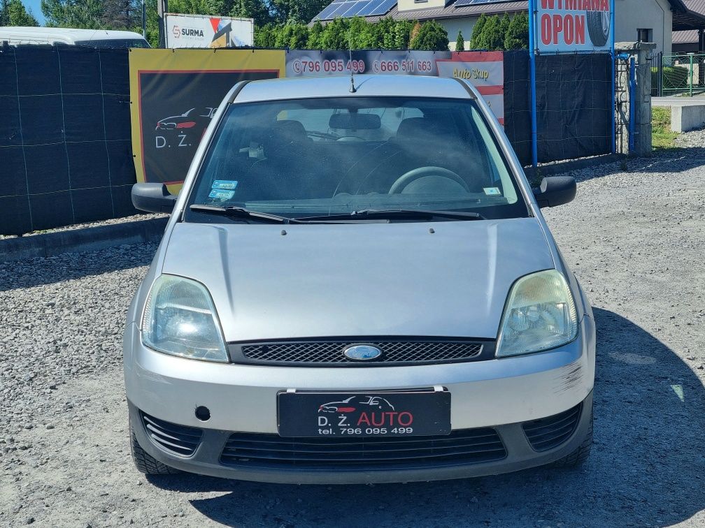 Ford Fiesta MK6 2004R uszkodzona