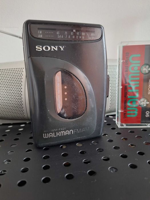 Walkman Sony WM FX21 nowe paski