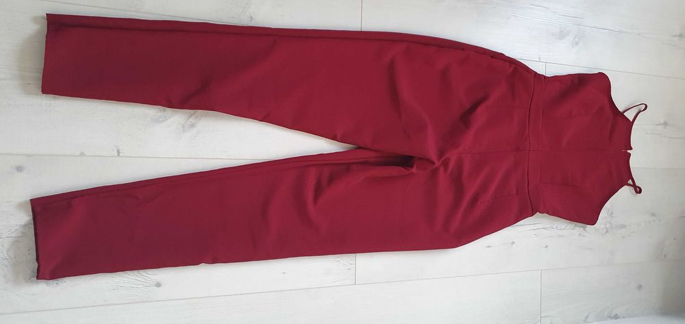 Kombinezon jednoczęściowy bordowy