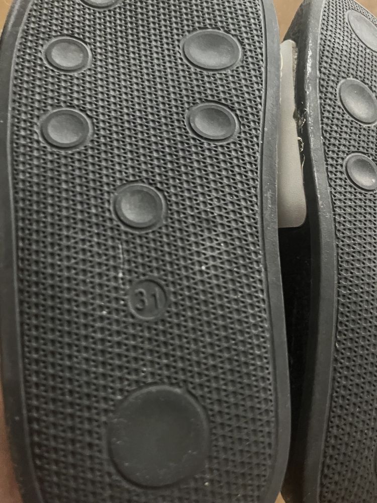Klapki adidas rizmiar 31