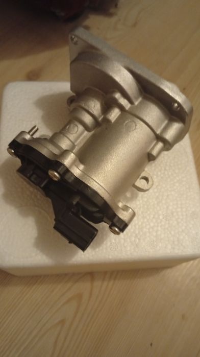 Клапан EGR ford transit
