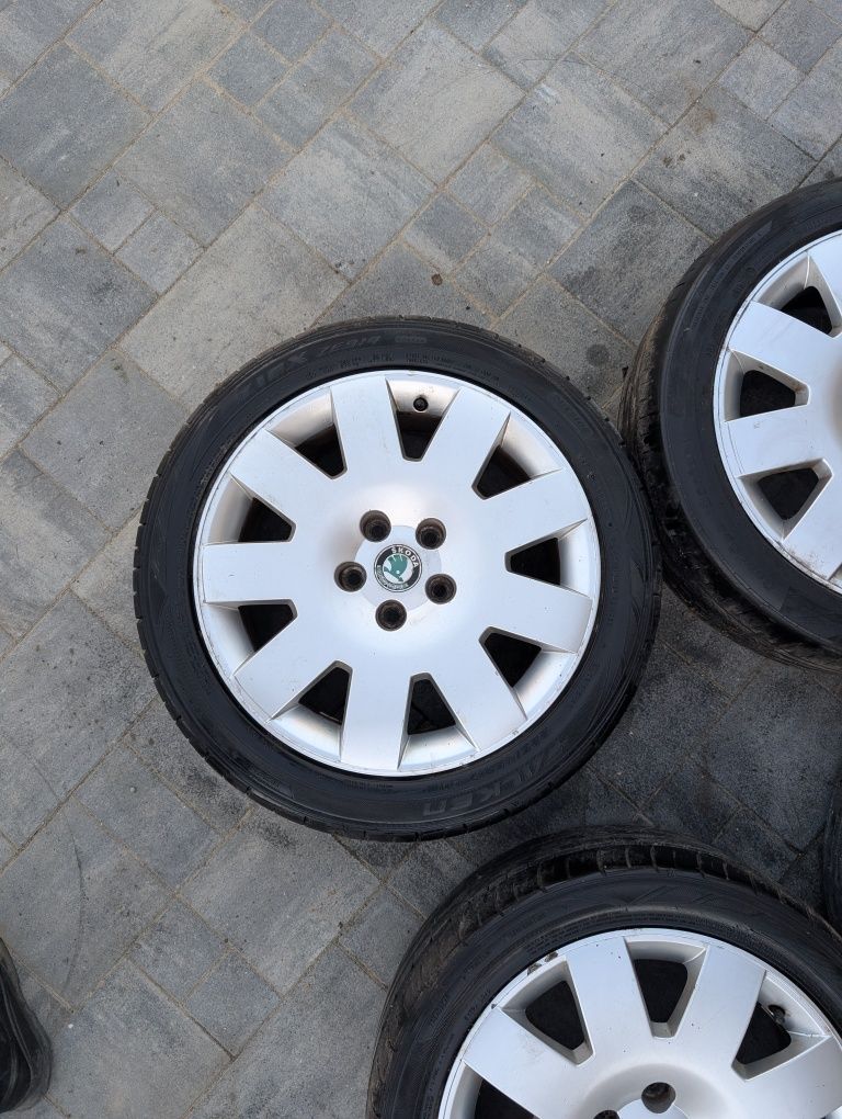 Felgi aluminiowe Skoda OE superb octavia