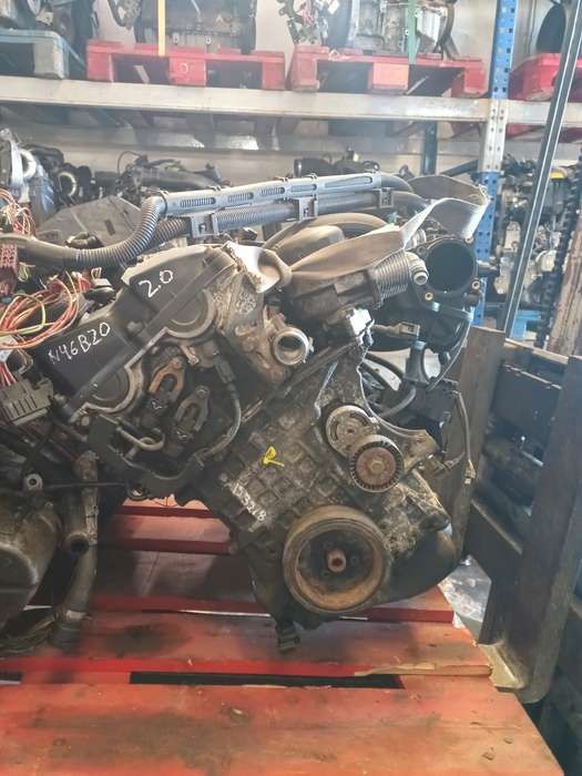 Motor BMW 120i N46B20