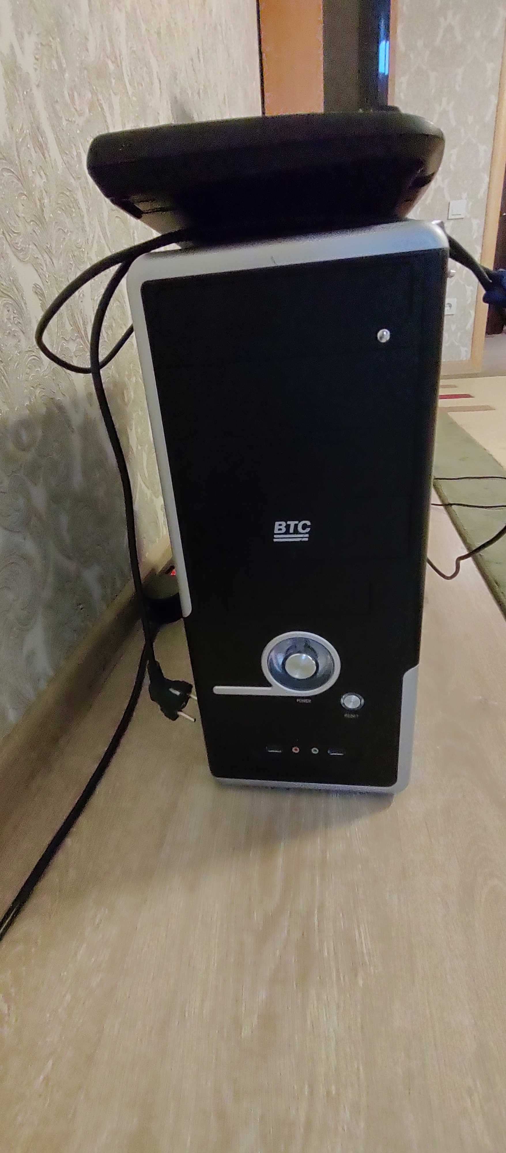 Комп'ютер P41-ES3G Pentium (R)